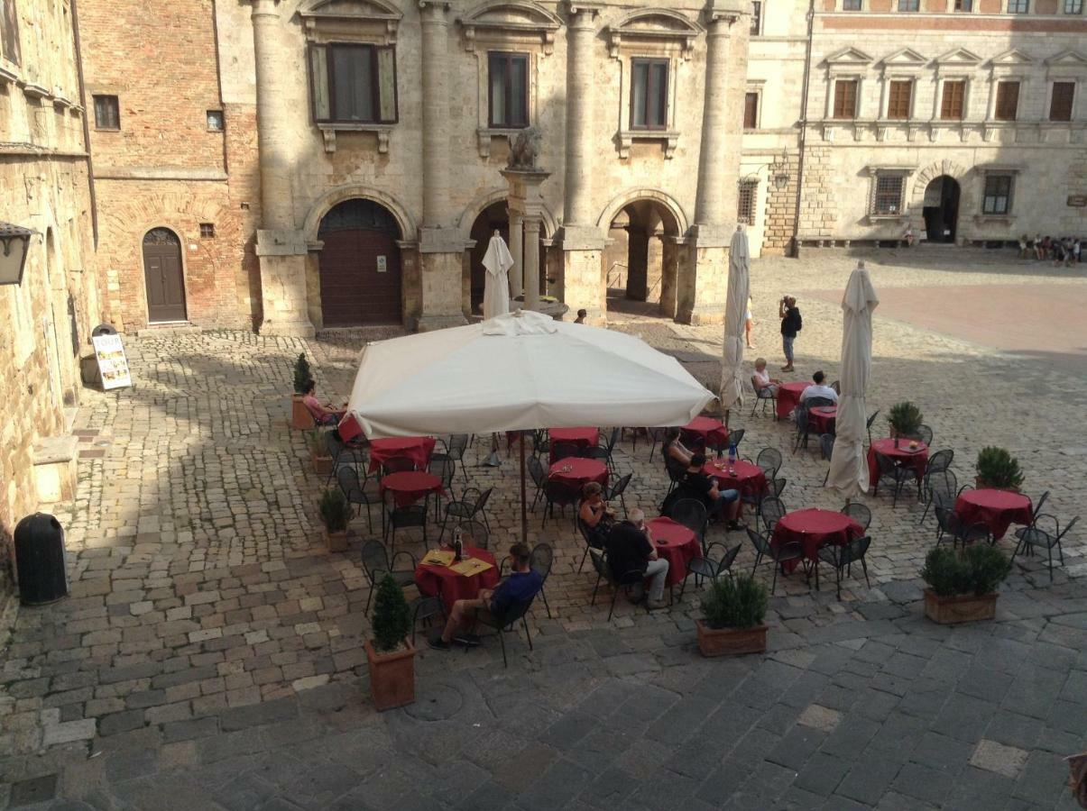 Luxury Apartment Piazza Grande Montepulciano Stazione エクステリア 写真